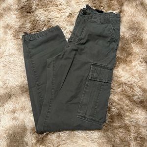 H&M Cargos